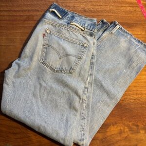 Yon Dale reworked Levi’s